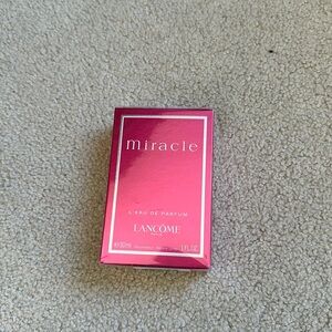 Lancôme miracle perfume